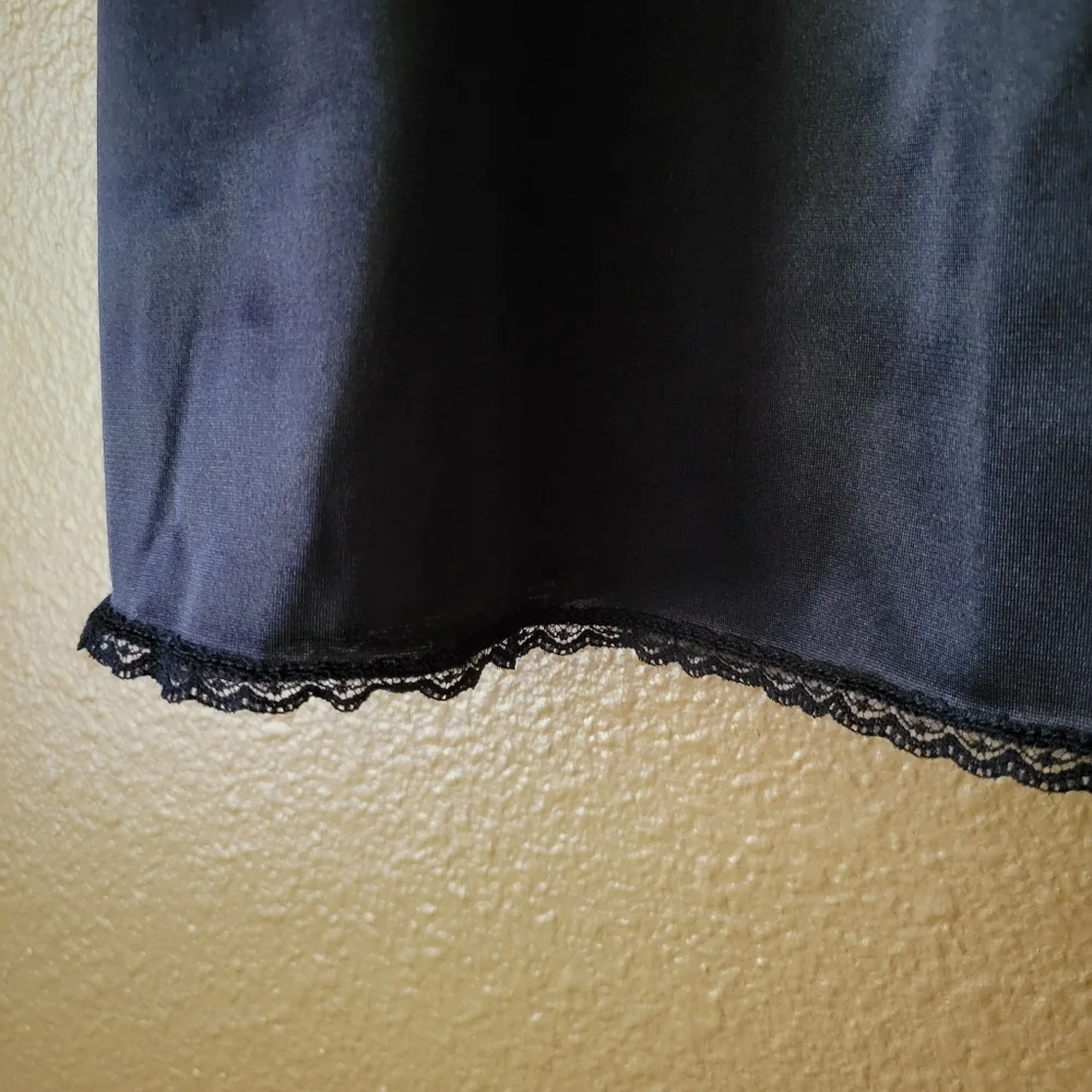 Vintage Vassarette Slip - Picture 2 of 7